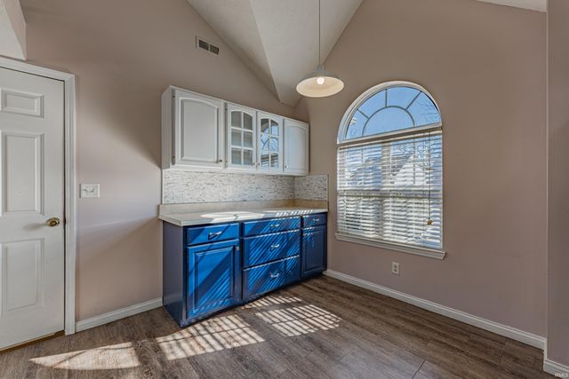 4150 Shadwell Drive, Evansville, IN 47715