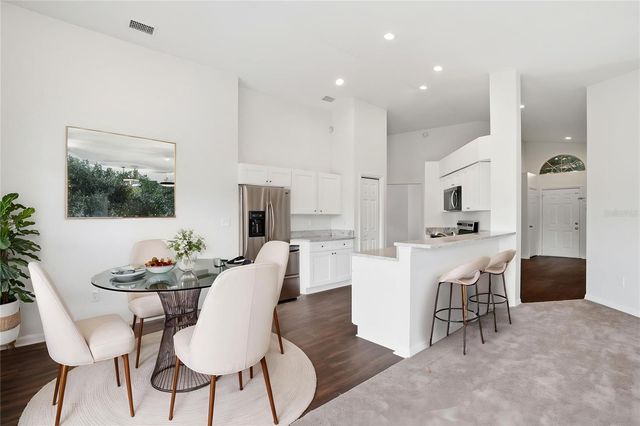 522 BETH ANN STREET, Valrico, FL 33594