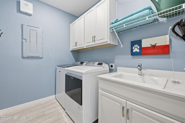 11130 TOWN VIEW Court, Jacksonville, FL 32256