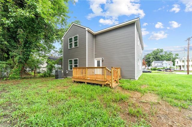 1039 33rd ST, Newport News, VA 23607