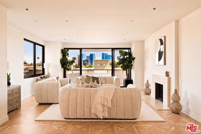 10560 Wilshire Boulevard 404, Los Angeles, CA 90024