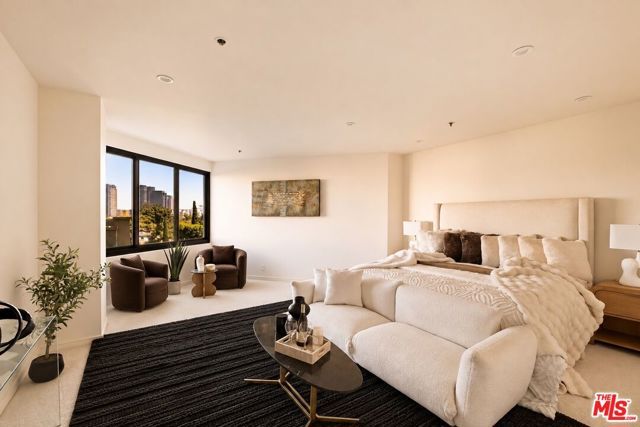 10560 Wilshire Boulevard 404, Los Angeles, CA 90024