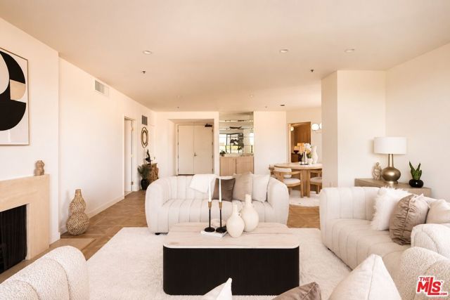 10560 Wilshire Boulevard 404, Los Angeles, CA 90024