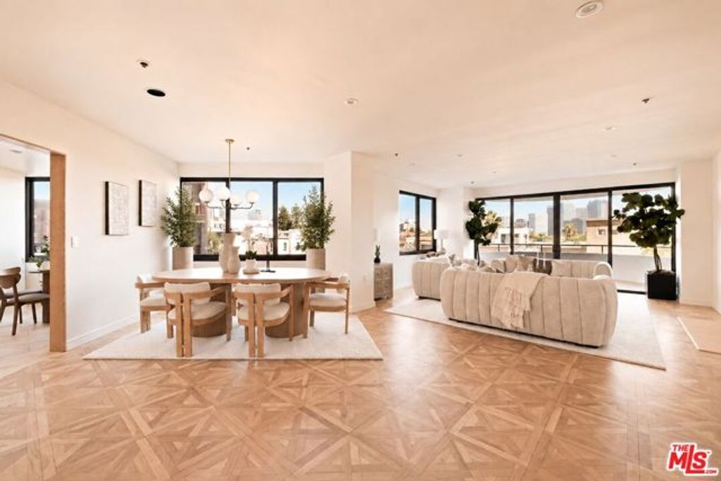 10560 Wilshire Boulevard 404, Los Angeles, CA 90024