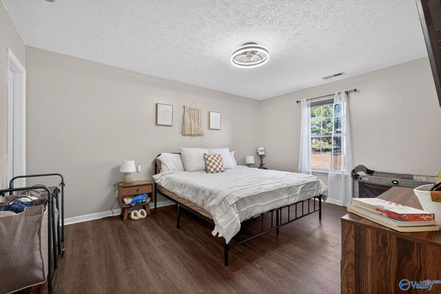 1422 Wilhite Road, Falkville, AL 35622