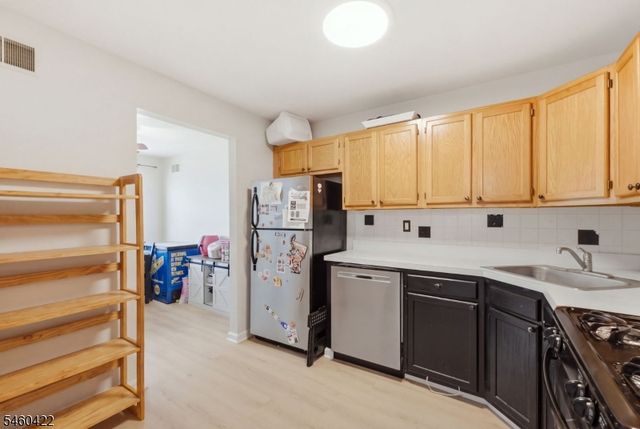 41 Crestview Ln 41, Mount Arlington Boro, NJ 07856
