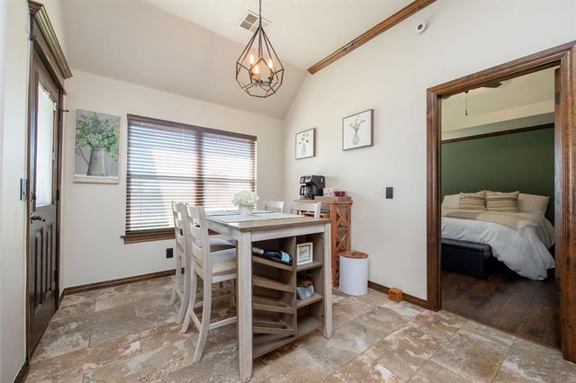 18121 Haslemere Lane, Edmond, OK 73012