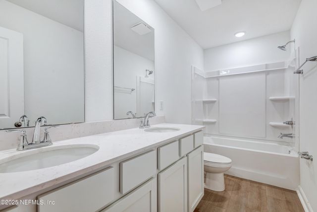 6009 ORACLE Court, Jacksonville, FL 32205