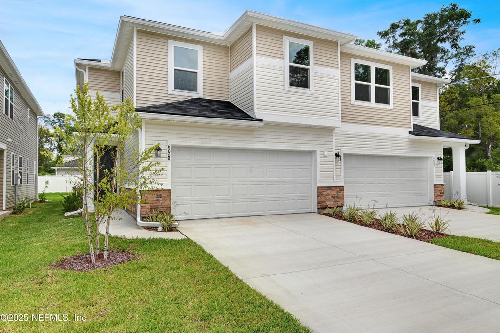 6009 ORACLE Court, Jacksonville, FL 32205
