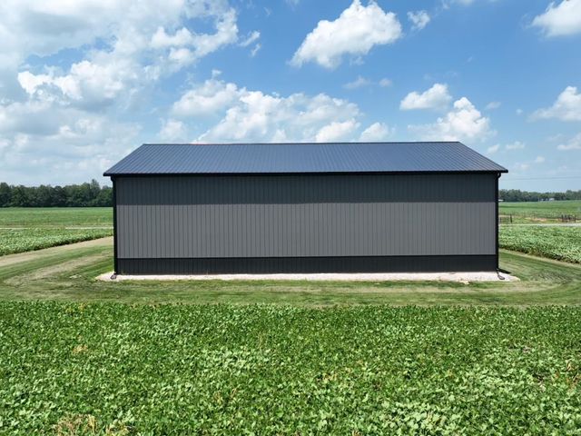 175 N 725 east Crossroads, Monticello, IN 47960