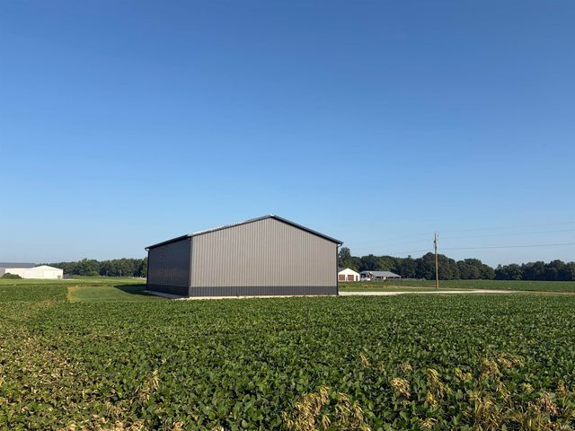 175 N 725 east Crossroads, Monticello, IN 47960