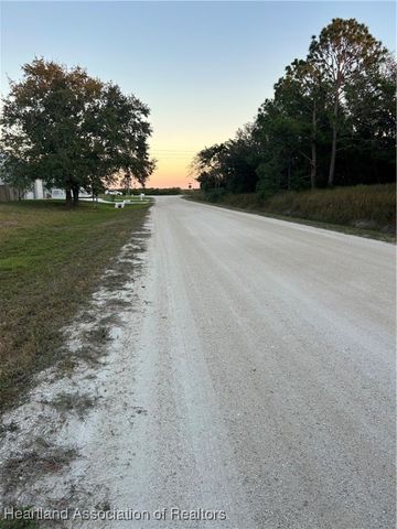 2710 W Kenosha Road, Avon Park, FL 33825