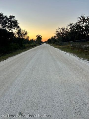 2710 W Kenosha Road, Avon Park, FL 33825