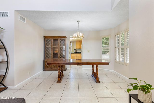 6514 E BEVERLY Lane, Scottsdale, AZ 85254