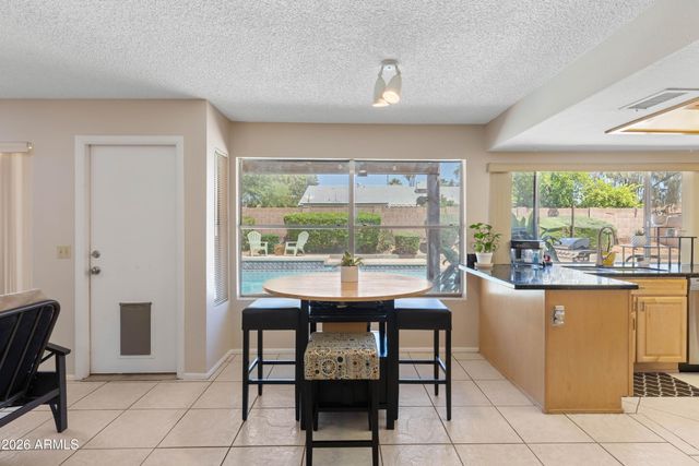 6514 E BEVERLY Lane, Scottsdale, AZ 85254