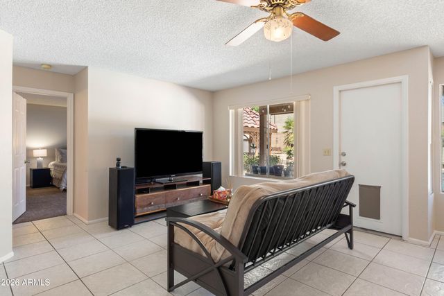 6514 E BEVERLY Lane, Scottsdale, AZ 85254
