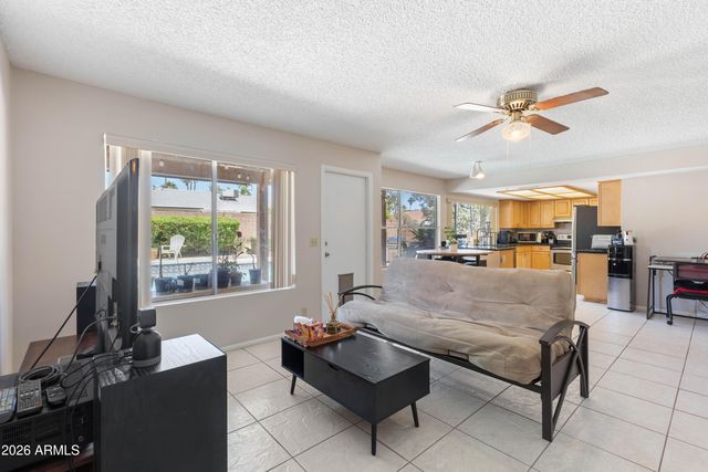 6514 E BEVERLY Lane, Scottsdale, AZ 85254