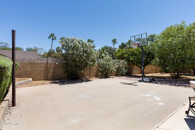 6514 E BEVERLY Lane, Scottsdale, AZ 85254