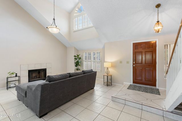 6514 E BEVERLY Lane, Scottsdale, AZ 85254