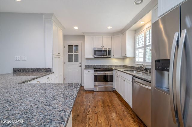 2825 Gladys Terrace, Daytona Beach, FL 32118