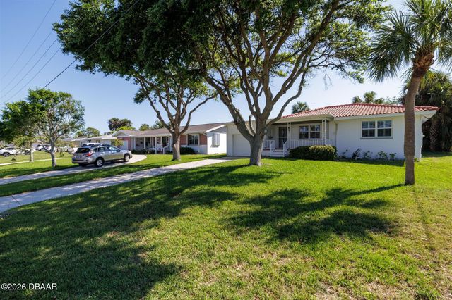 2825 Gladys Terrace, Daytona Beach, FL 32118