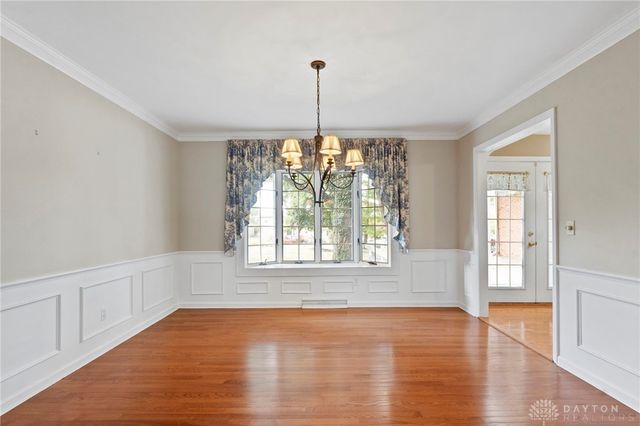 2933 Stonehaven Drive, Springfield, OH 45503