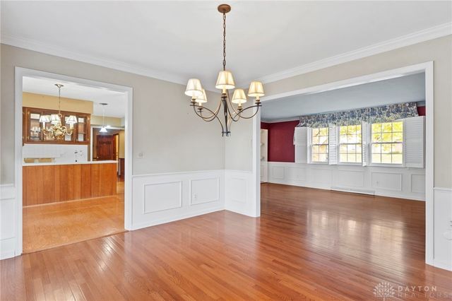 2933 Stonehaven Drive, Springfield, OH 45503