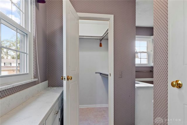 2933 Stonehaven Drive, Springfield, OH 45503