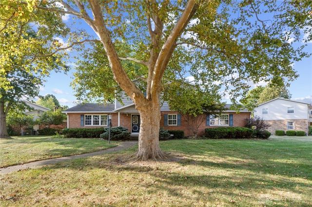 2933 Stonehaven Drive, Springfield, OH 45503