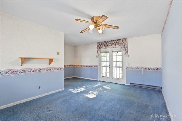 2933 Stonehaven Drive, Springfield, OH 45503