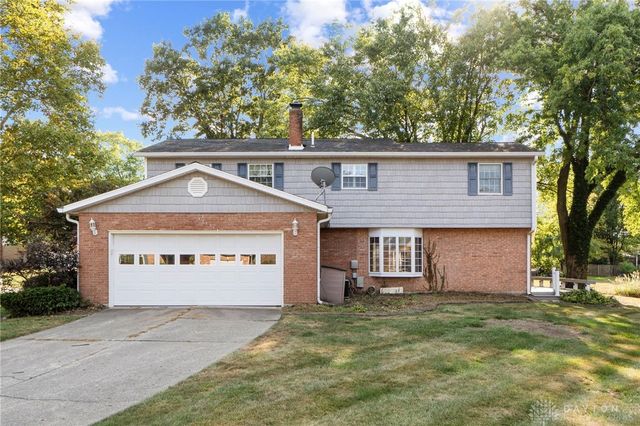 2933 Stonehaven Drive, Springfield, OH 45503