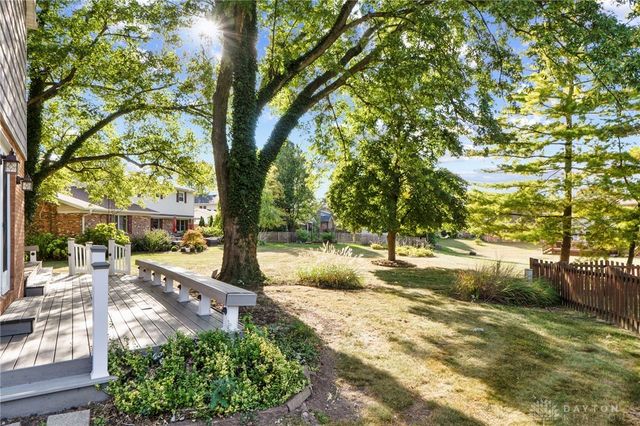 2933 Stonehaven Drive, Springfield, OH 45503