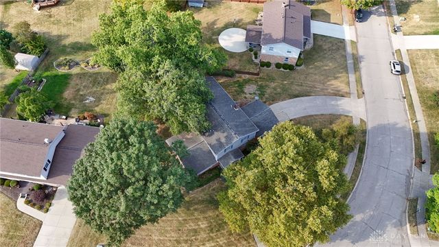 2933 Stonehaven Drive, Springfield, OH 45503