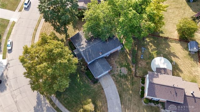 2933 Stonehaven Drive, Springfield, OH 45503