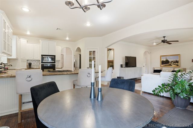 11918 S 92nd East Avenue, Bixby, OK 74008