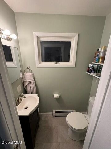 62 Glenwood Street, Albany, NY 12208