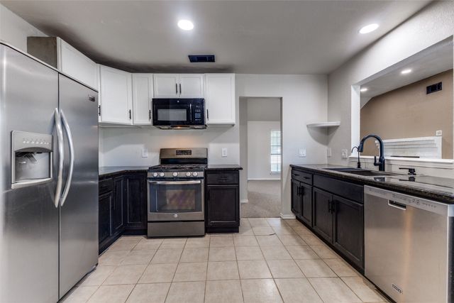 7701 Seascape Drive, Rowlett, TX 75088