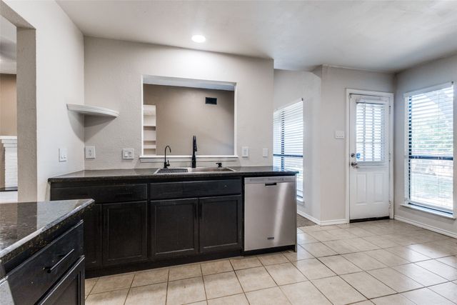 7701 Seascape Drive, Rowlett, TX 75088