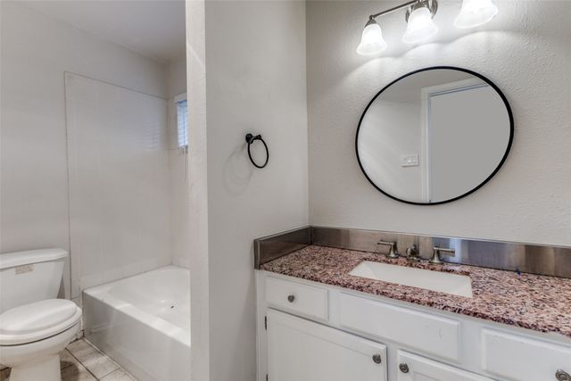 7701 Seascape Drive, Rowlett, TX 75088