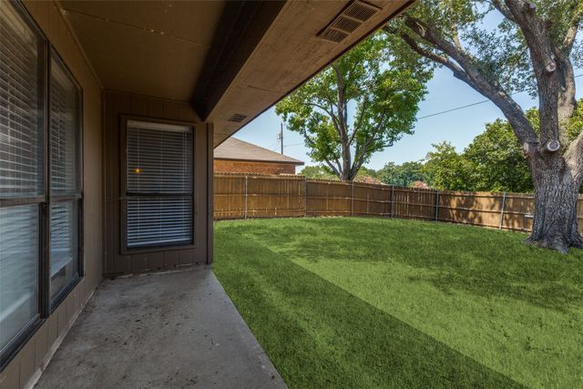 7701 Seascape Drive, Rowlett, TX 75088