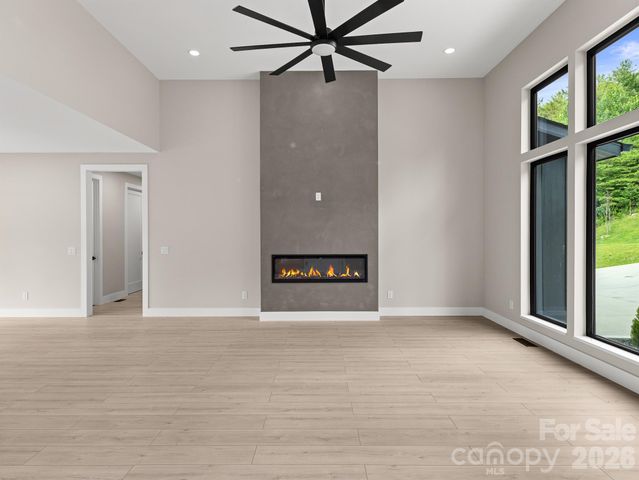 4 Tremorra Trail, Leicester, NC 28748