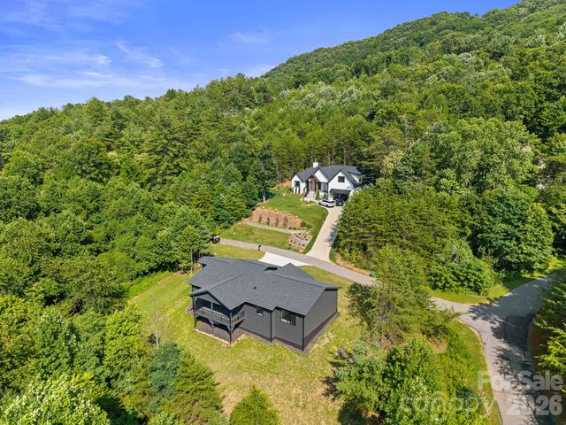 4 Tremorra Trail, Leicester, NC 28748