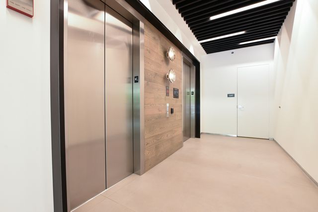 111 S PEORIA Street 302, Chicago, IL 60607