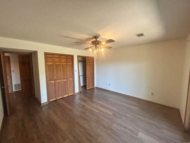 44 Tracy Ann Terrace, Shirley, AR 72153