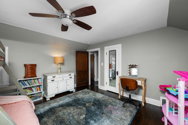 1435 Jersey Ridge Road, Davenport, IA 52803