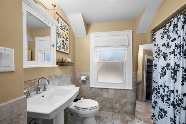 1435 Jersey Ridge Road, Davenport, IA 52803