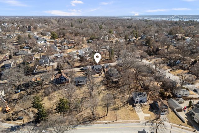 1435 Jersey Ridge Road, Davenport, IA 52803