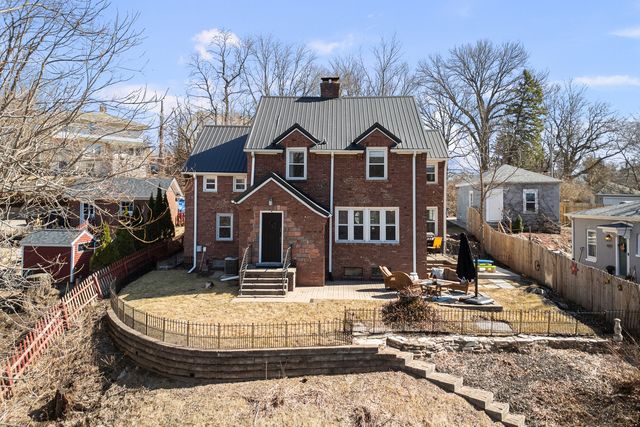 1435 Jersey Ridge Road, Davenport, IA 52803