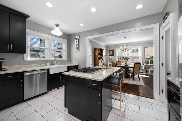 1435 Jersey Ridge Road, Davenport, IA 52803