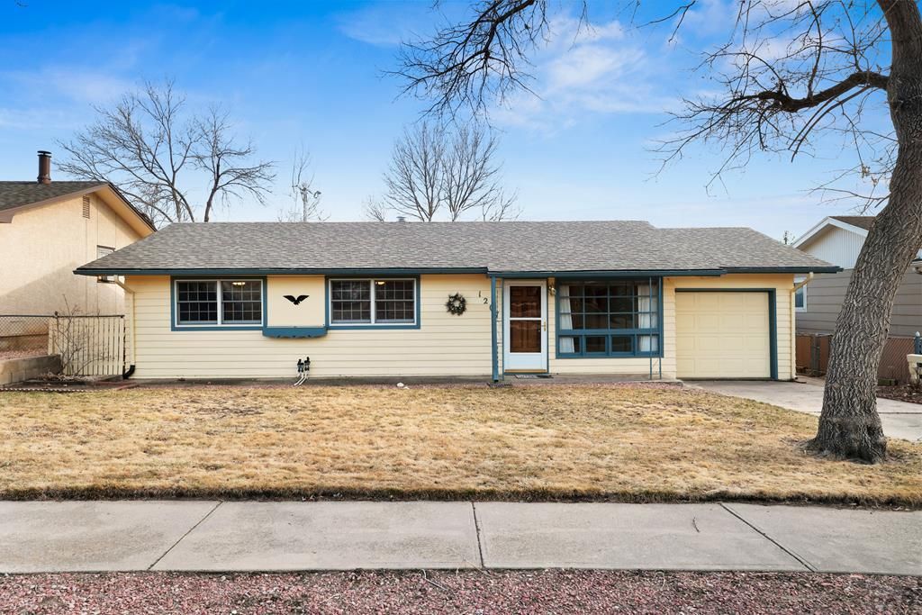 1207 Cumberland, Colorado Springs, CO 80907
